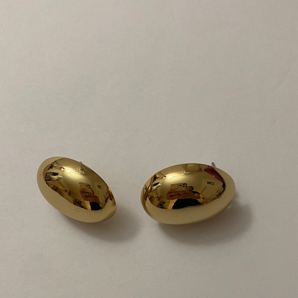 Mango Shiny Gold Tone Round Oval Volume Earrings - Picture 3 of 6